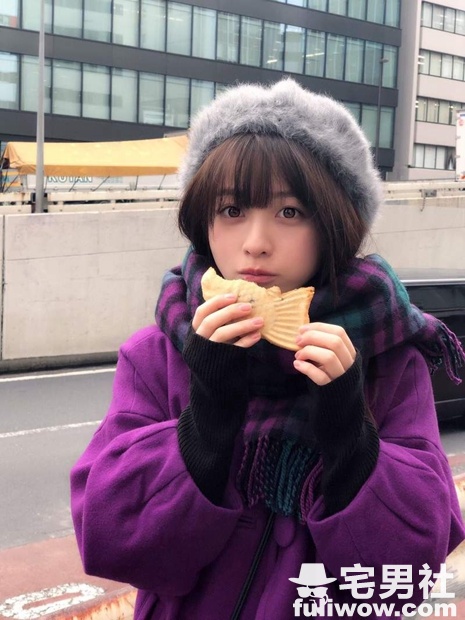 纪念天使20岁生日!《桥本环奈》推出写真集「NATUREL」把爱分享给粉丝!-伊尤台
