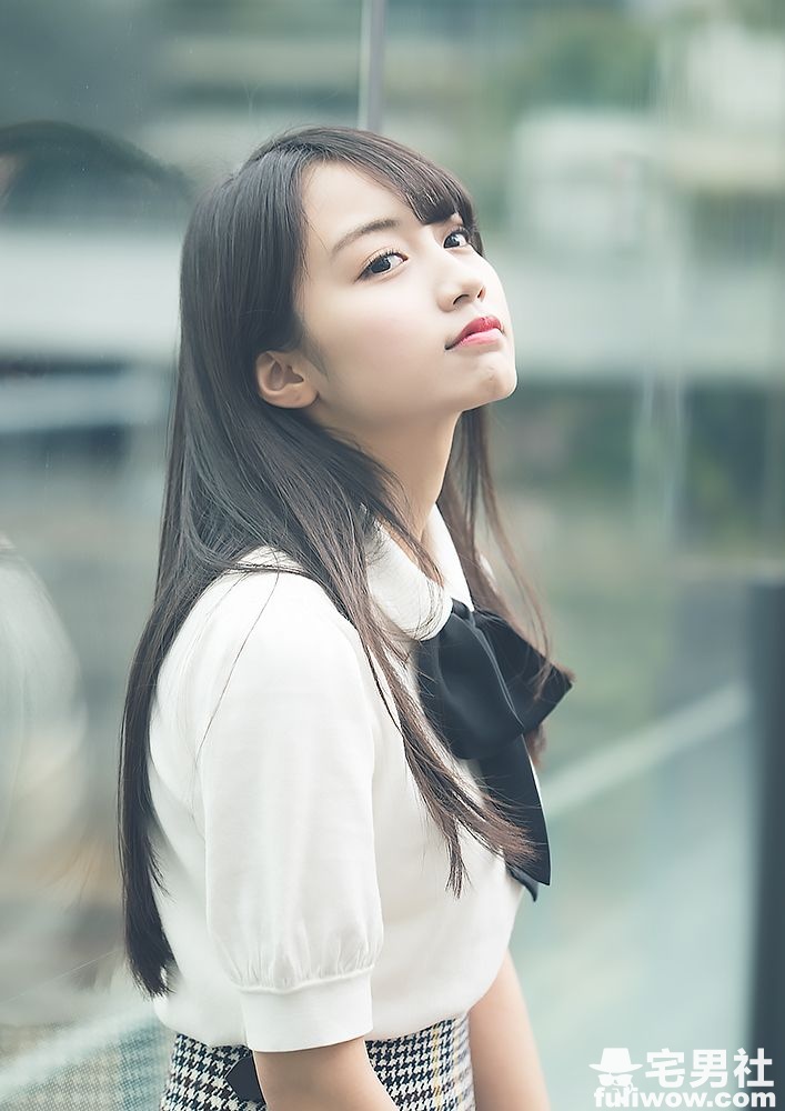 18岁神选混血儿《黑木光》白嫩软肉让你想要抱紧感受!-伊尤台