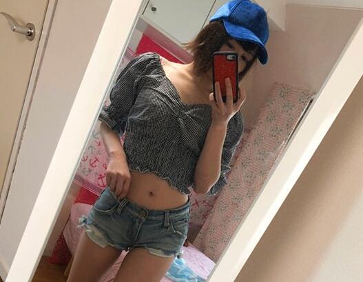 极细腰(佐野结菜)现役模特儿下海榨汁-伊尤台