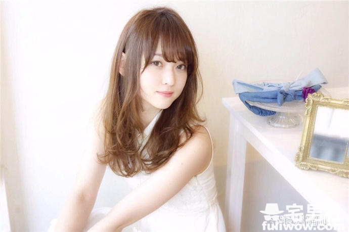 能见真优华神似佐佐木希的美女医学生-伊尤台