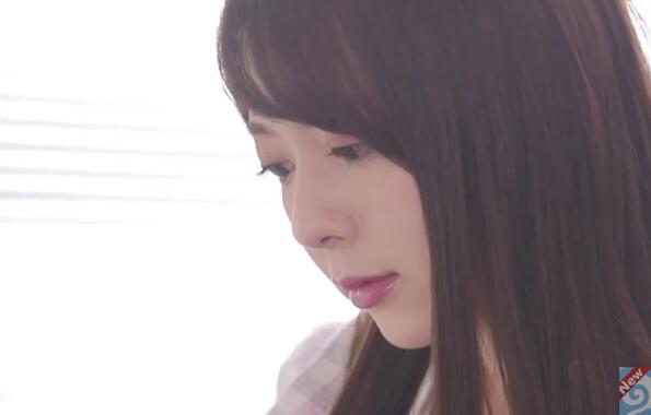 本田岬在一家公司做白领的精彩故事-伊尤台