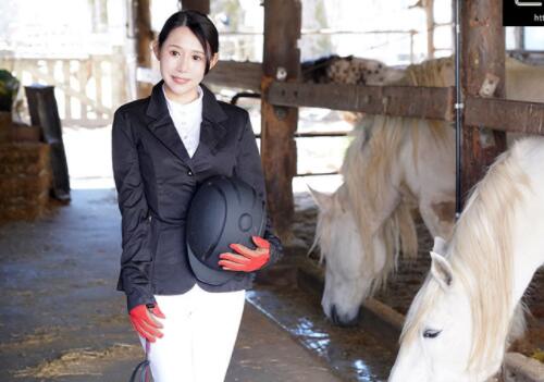 星乃水音作品EYAN-185骑术一流的富家千金下海-伊尤台