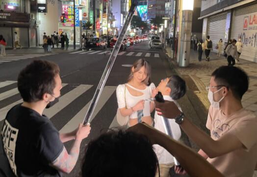 女艺人拍片时经纪人能不能看?-伊尤台