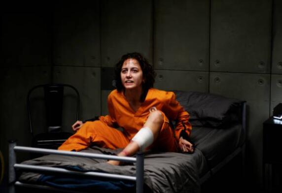 末日惊悚电影《隔离巢》好看吗？剧情简介-伊尤台