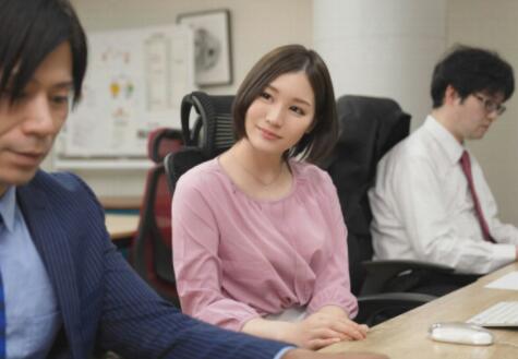 铃村爱里(铃村あいり)最新作品ABW-258相部屋温泉饭店-伊尤台