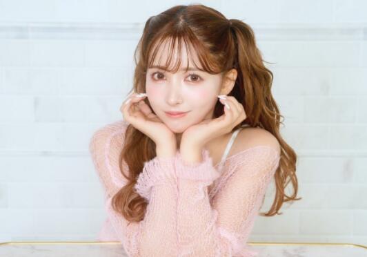 三上悠亚和明日花绮罗谁最难搞?-伊尤台