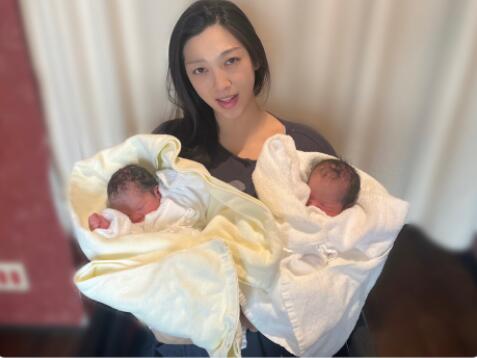 可喜可贺!原纱央莉(松野井雅)生下双胞胎-伊尤台