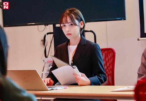 打败三上悠亚的新人柴崎はる(柴崎春)作品到底有多厉害?-伊尤台