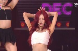 人间腰精【ITZY有娜】辣爆了!沙漏纤腰全看光-伊尤台