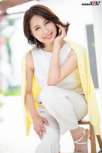佐田茉莉子(Sada-Mariko)作品STARS-404封面及内容剧情预览-伊尤台