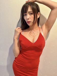 美腿女神「真木今日子」最新作品推荐封面及内容剧情预览-伊尤台