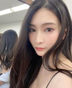 本庄铃(本庄铃）最新作品推荐封面及内容剧情预览-伊尤台