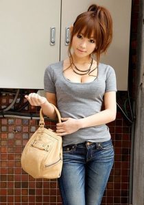 绝对美少女《小西悠》精选作品推荐封面及内容剧情预览-伊尤台