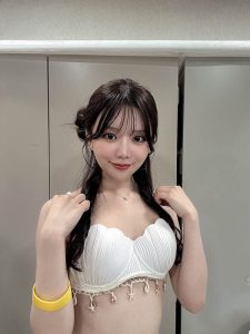 和香なつき（和香夏树）最新作品PRED-816封面及内容剧情预览-伊尤台